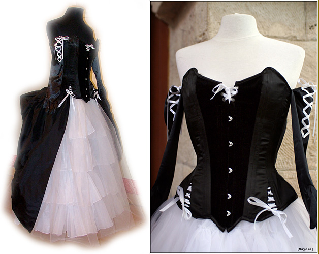 robe de mariee originale baroque noire blanche tulle victorienne corset victorien Volute Orléans Loiret