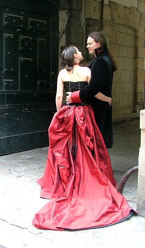 Volute corsets : robe de mariée goth - gothique mariee corset de mariage